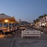 Livadia Seaside 14 *